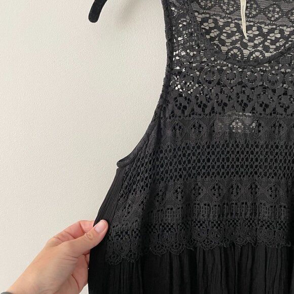 Harlow Sleeveless Scoop Neck Lace Dress Black Small - Picture 5 of 7